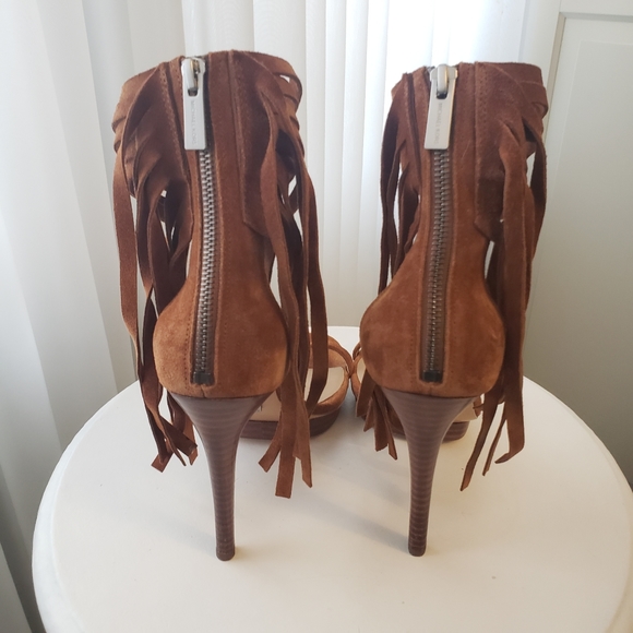 Michael Kors Suede Pumps, sz 38 - Picture 3 of 8